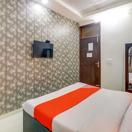 Oyo 74060 Taj Residency Hotel New Delhi Luaran gambar