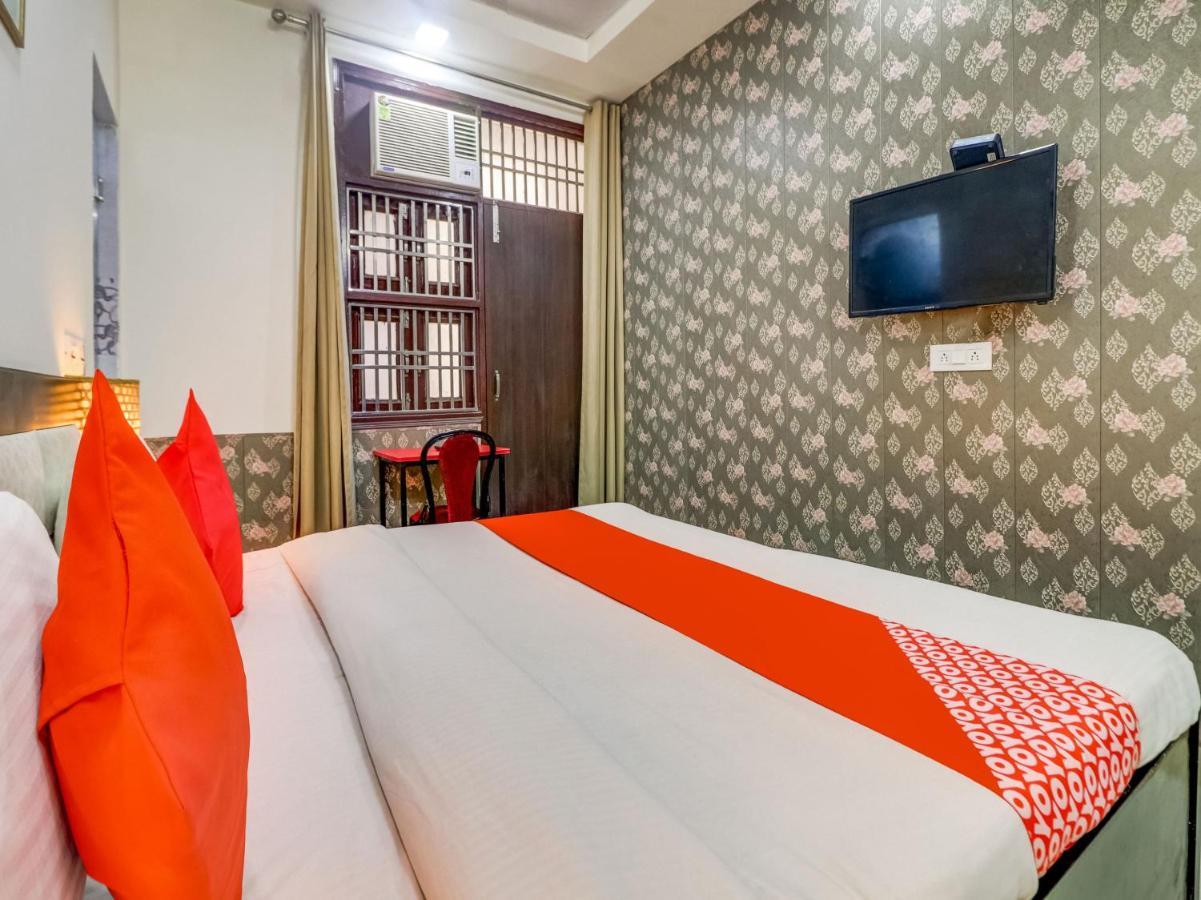 Oyo 74060 Taj Residency Hotel New Delhi Luaran gambar