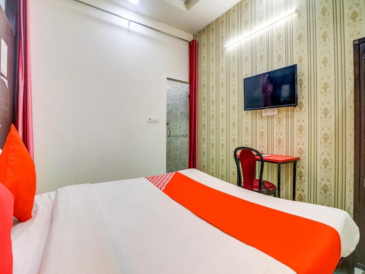 Oyo 74060 Taj Residency Hotel New Delhi Luaran gambar
