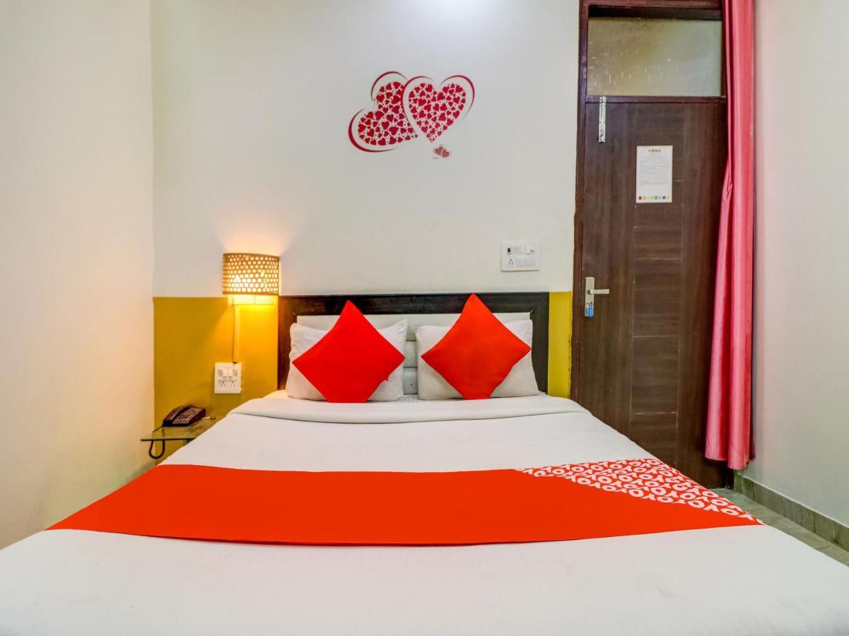 Oyo 74060 Taj Residency Hotel New Delhi Luaran gambar