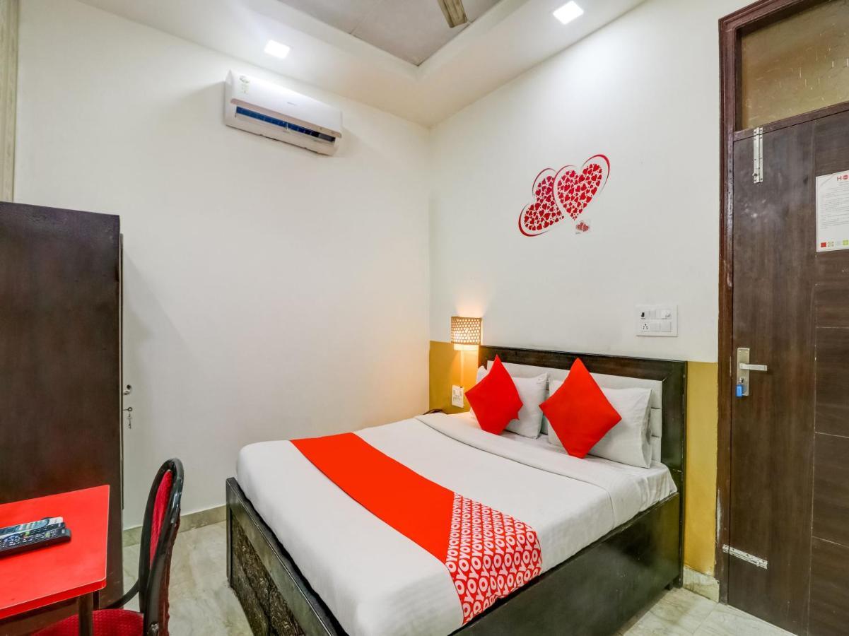 Oyo 74060 Taj Residency Hotel New Delhi Luaran gambar