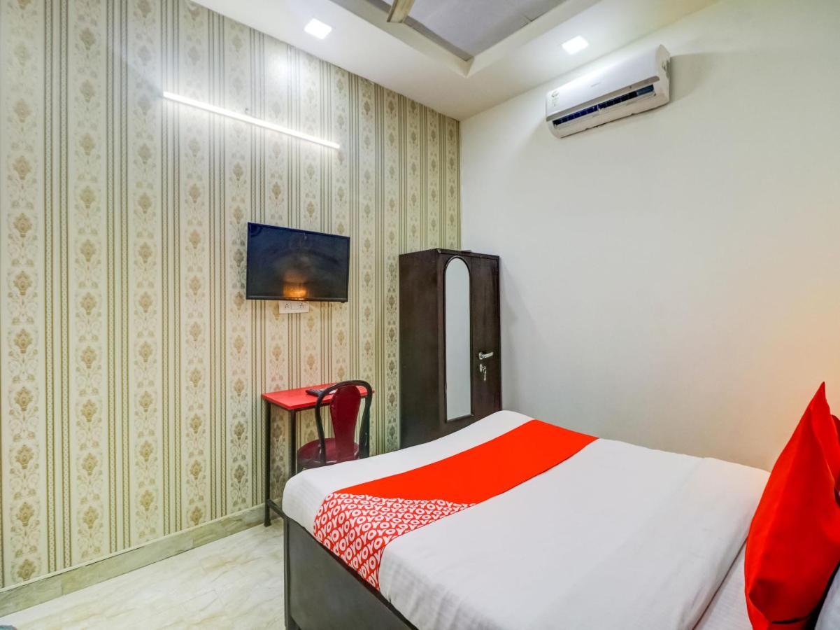 Oyo 74060 Taj Residency Hotel New Delhi Luaran gambar